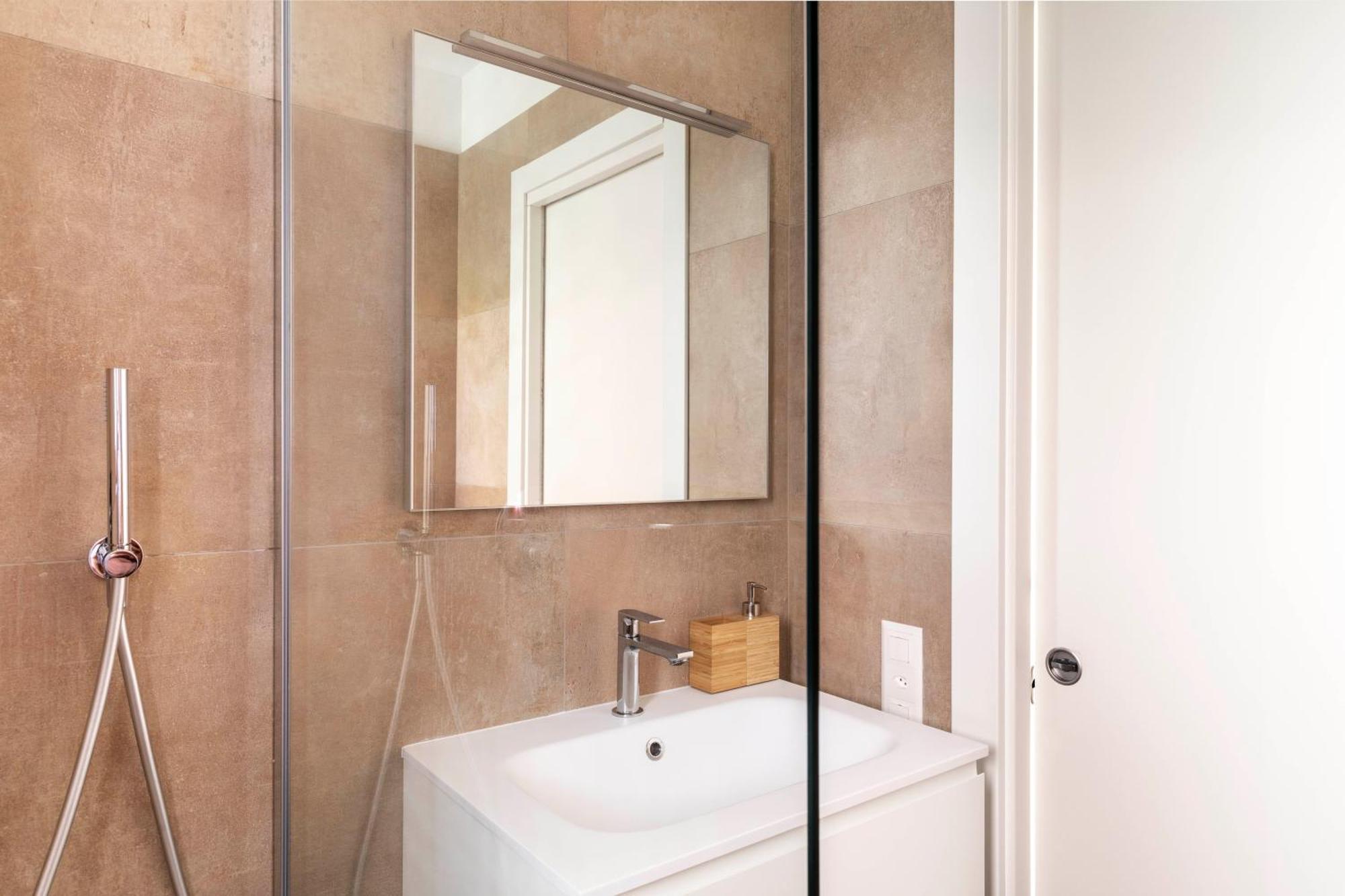 Regalia Suites - Free Parking Lugano Exterior photo