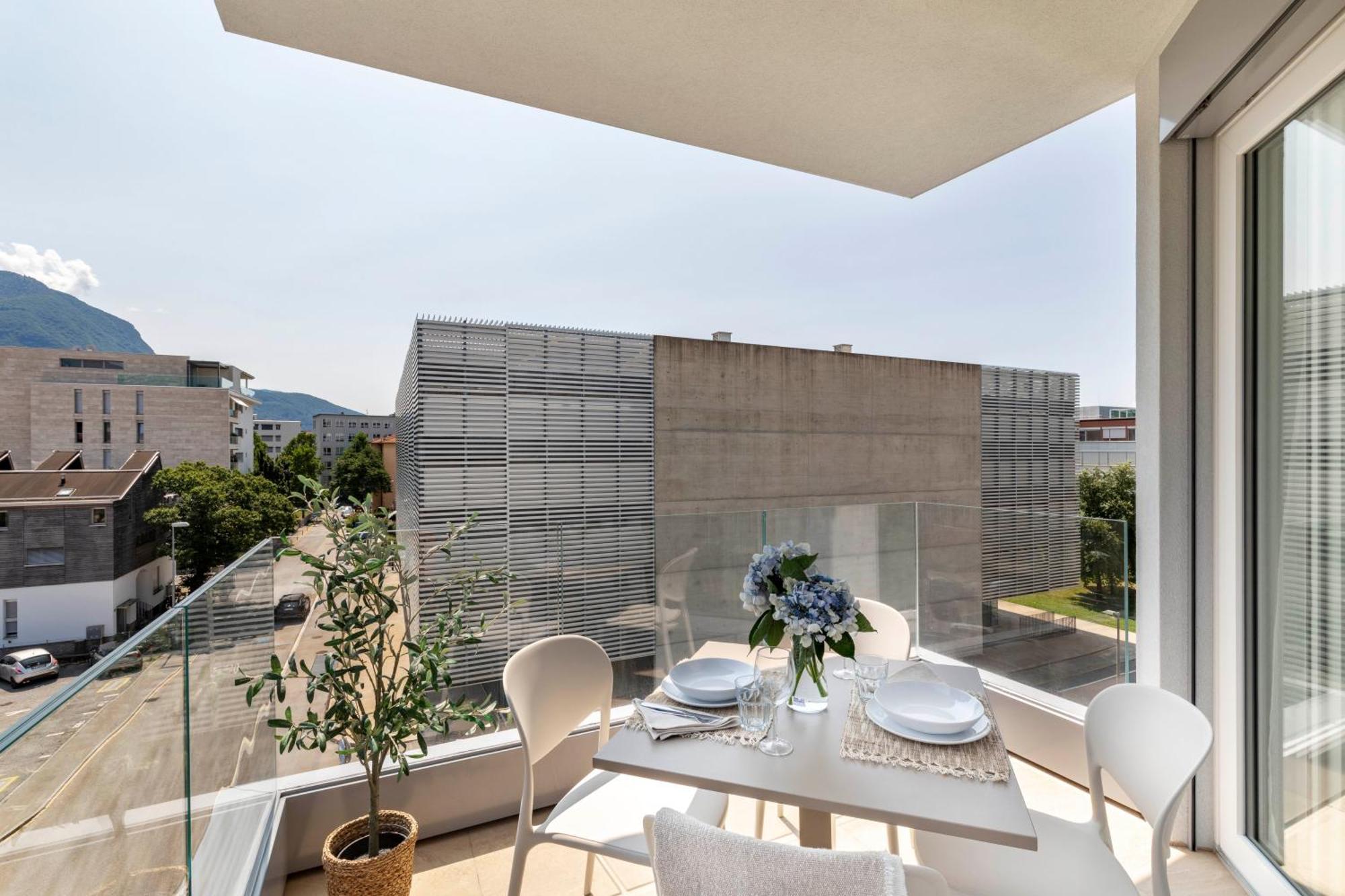 Regalia Suites - Free Parking Lugano Exterior photo